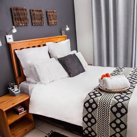 Mbs Guest House Lephalale エクステリア 写真