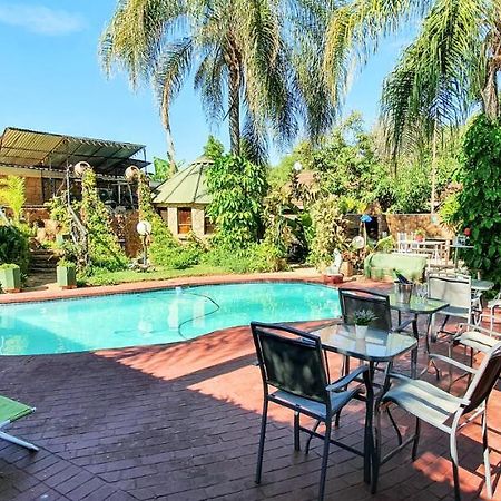 Mbs Guest House Lephalale エクステリア 写真