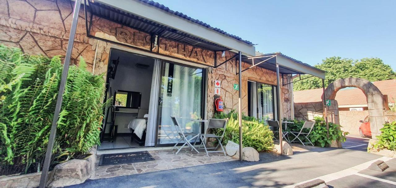 Mbs Guest House Lephalale エクステリア 写真